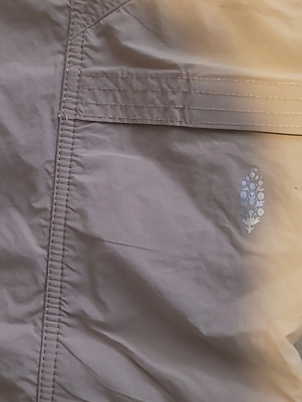 Free People Movement In The Wild Long Hike Shorts Beige Tofu Cargo Shorts Med - Picture 4 of 7